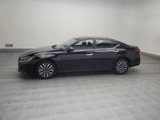 Used 2023 Nissan Altima 2.5 SV image 2