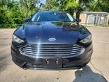 Used 2020 Ford Fusion SE image 2