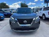 Used 2023 Nissan Rogue SV image 2