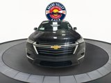 Used 2023 Chevrolet Traverse LT image 3