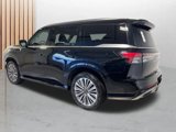 New 2025 INFINITI QX80 Luxe image 3