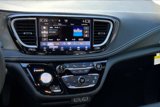 New 2025 Chrysler Pacifica Select image 6