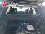 New 2025 Mitsubishi Outlander SE image 6
