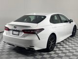 Used 2021 Toyota Camry SE image 5