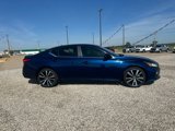Used 2022 Nissan Altima 2.5 SR image 3