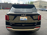 Used 2024 Kia Sorento S image 4