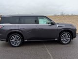New 2025 INFINITI QX80 Luxe w/ Exterior Package image 3