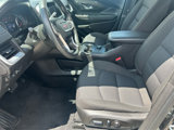 Used 2024 GMC Terrain SLE w/ Driver Convenience Package image 6