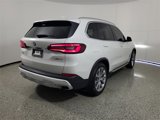 Used 2023 BMW X5 xDrive40i w/ Premium Package image 4