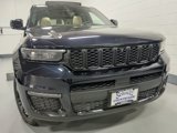 Used 2024 Jeep Grand Cherokee L Limited w/ Luxury Tech Group II image 2