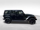 Used 2022 Jeep Wrangler Unlimited Sahara w/ Cold Weather Group image 5