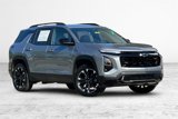 Used 2025 Chevrolet Equinox RS w/ Safety and Technology Package image 2
