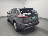 Used 2023 Ford Edge SEL image 5