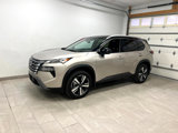 Used 2024 Nissan Rogue SL image 2