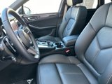 Certified 2024 Porsche Macan image 5