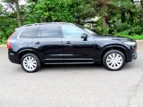 Used 2017 Volvo XC90 T6 Momentum w/ Vision Package image 4