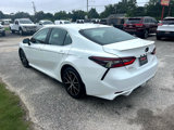 Used 2023 Toyota Camry SE image 5