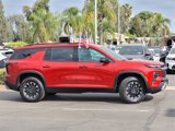 New 2025 Chevrolet Traverse Z71 w/ Enhanced Driving Package image 3