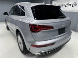 Used 2022 Audi Q5 2.0T Premium w/ Convenience Package image 4