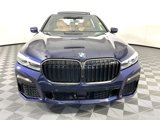 Certified 2022 BMW 750i xDrive w/ Autobahn Package image 2