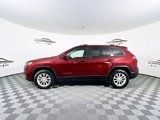 Used 2020 Jeep Cherokee Latitude w/ Cold Weather Group image 5