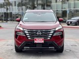New 2025 Nissan Rogue Platinum image 3