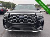 Used 2025 Ford Explorer Platinum image 3