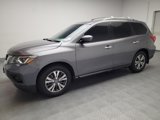 Used 2020 Nissan Pathfinder S image 2