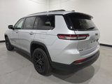 Used 2024 Jeep Grand Cherokee L Laredo image 2
