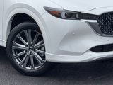 New 2025 MAZDA CX-5 Signature image 2