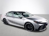Used 2025 Toyota Camry SE w/ Convenience Package image 4