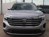 New 2025 Volkswagen Atlas SE image 2