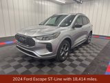 Used 2024 Ford Escape ST-Line image 3
