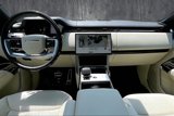New 2025 Land Rover Range Rover Long Wheelbase SE image 5
