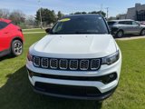 Used 2025 Jeep Compass Limited image 3