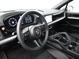 Used 2025 Porsche Cayenne image 4