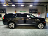 Used 2023 GMC Yukon XL Denali image 5