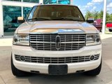 Used 2014 Lincoln Navigator 2WD image 2