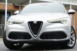 Used 2018 Alfa Romeo Stelvio Ti Sport image 3