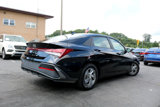 Used 2024 Hyundai Elantra SE image 2