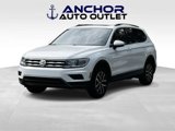 Used 2021 Volkswagen Tiguan SE w/ Panoramic Sunroof Package image 4