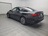 Used 2024 Nissan Altima 2.5 SV image 5