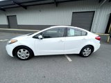 Used 2016 Kia Forte LX image 2