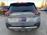Used 2021 Nissan Rogue Platinum image 4