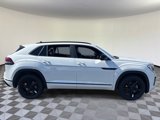 New 2026 Volkswagen Atlas Cross Sport SEL R-Line image 3