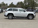 New 2025 Jeep Grand Cherokee Limited image 2