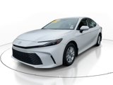 Used 2025 Toyota Camry LE image 2