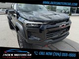 Used 2024 Chevrolet Colorado ZR2 w/ ZR2 Convenience Package III image 3