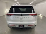 New 2025 Nissan Pathfinder SL w/ SL Premium Package image 6