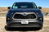 Used 2024 Toyota Highlander XLE image 2